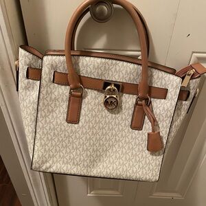 Michael Kors purse